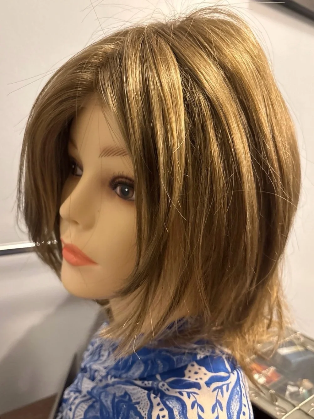 Raquel Welch Wig Play It Straight R12/26H Honey Pecan